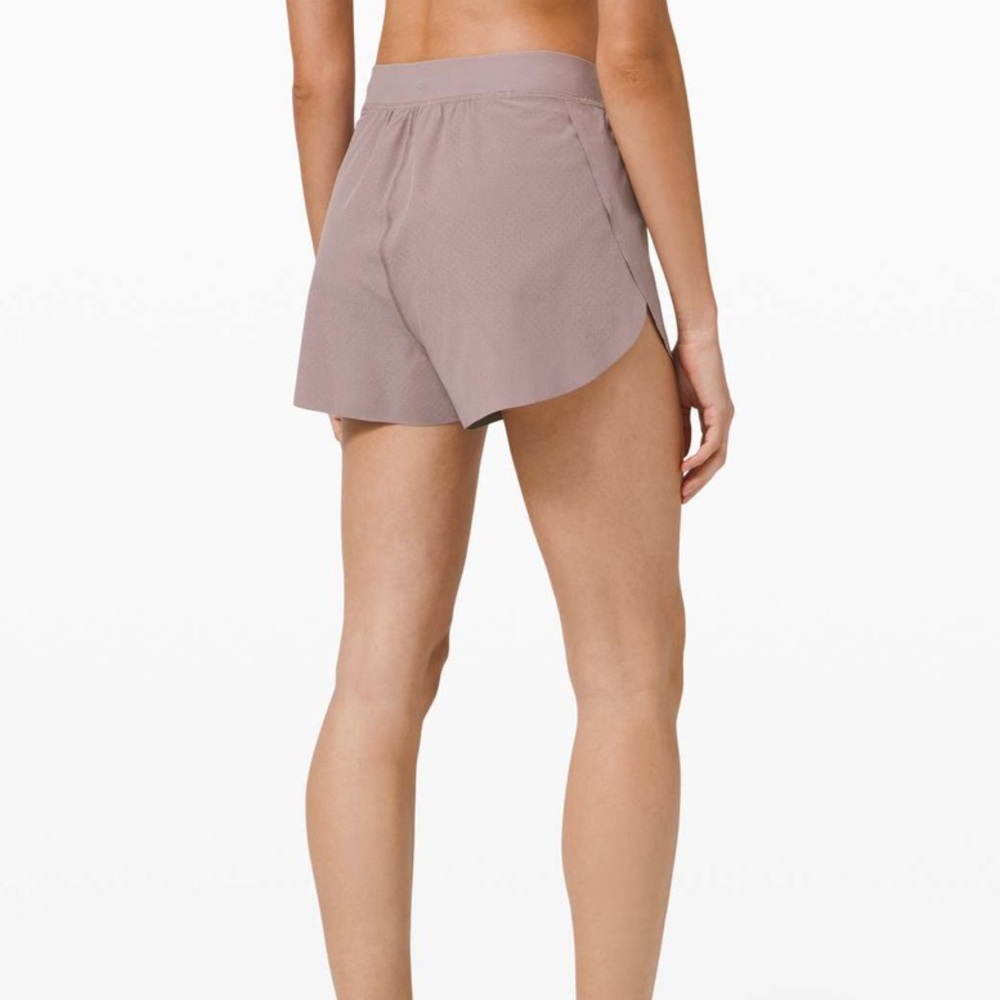 Lululemon Find Your Pace Short 3” *Lined - Violet Verbena - 4